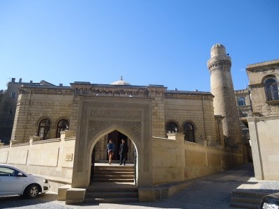 Siniq Qala Mosque, Baku